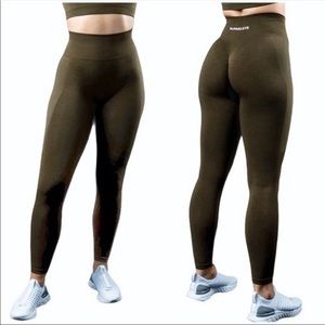 Alphalete Amplify Leggings